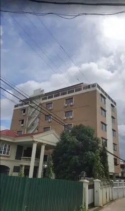 Newton Hotel & Service Apartment - Dış Mekan