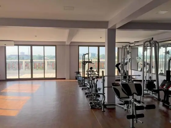 Newton Hotel & Service Apartment - Fitness