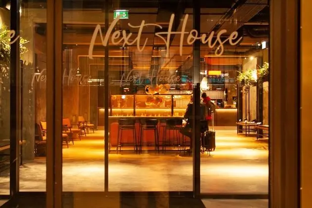 Next House Copenhagen - Hostel - Lobi