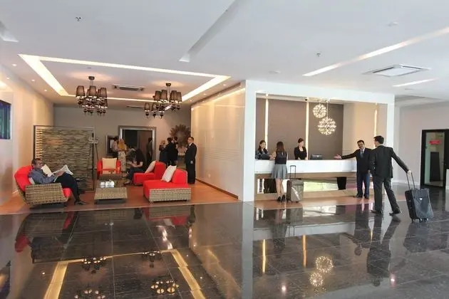 Nexus Business Suite Hotel - Lobi