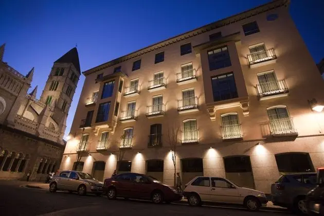 Nexus Valladolid Suites & Hotel - Öne Çıkan Resim