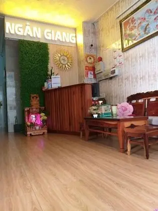 Ngan Giang Guest House - Lobi