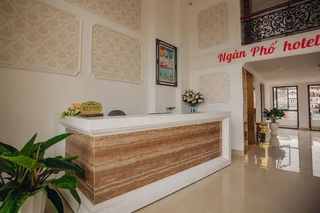 Ngan Pho Studio & Hotel - Lobi