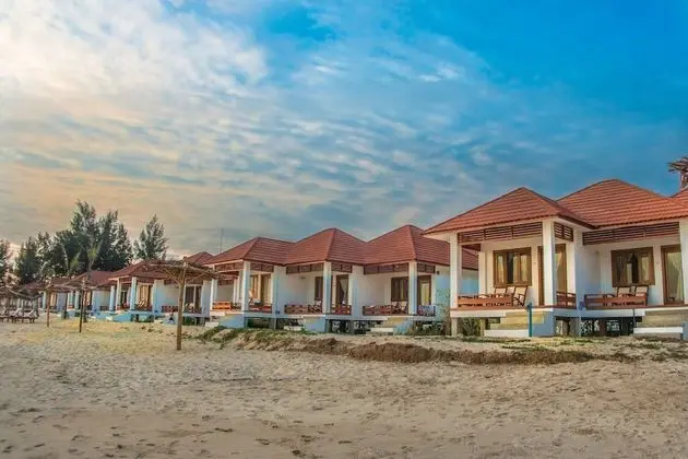 Ngapali Paradise Hotel