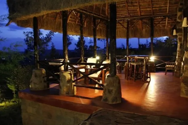 Ngari Hill Guest House & Campsite