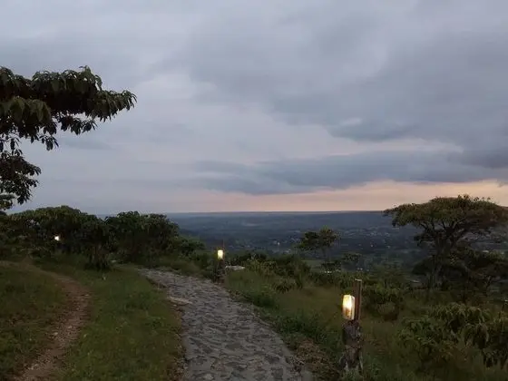 Ngari Hill Guest House & Campsite
