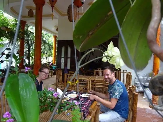 Ngo Khanh Homestay - Yerinde Yemek