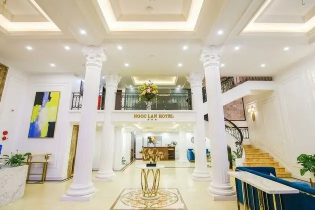 Ngoc Lan Ha Long Hotel - Lobi