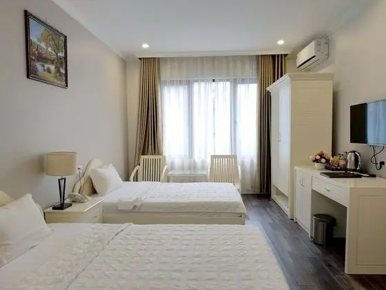 Ngoc Lan Ha Long Hotel - Oda