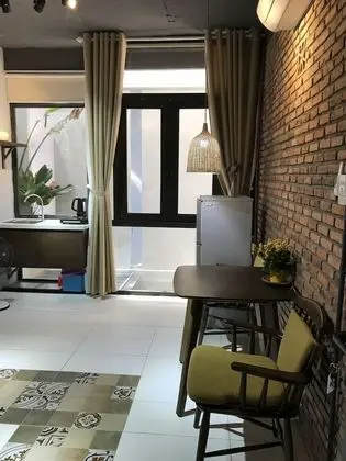 Ngoi House
