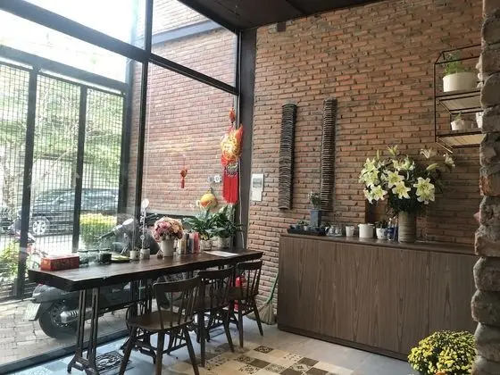 Ngoi House - Lobi