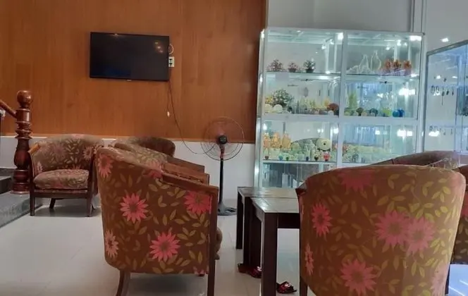 Nguyen Hotel and Homestay - İç Mekan