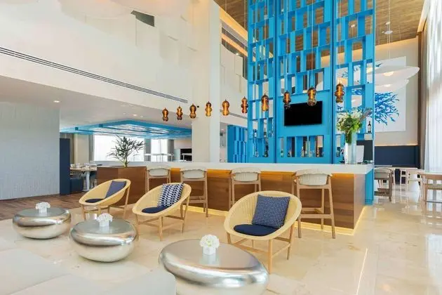 NH CANCÚN AIRPORT - Lobi