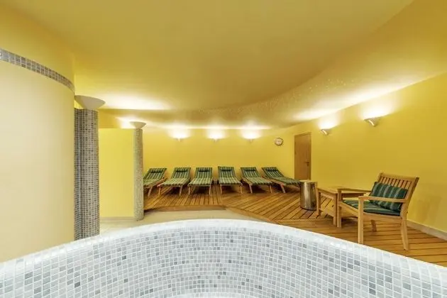 NH Prague City - Spa