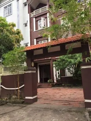 Nha Nghi Tham Quyen - Dış Mekan