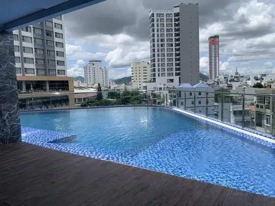 Nha Trang Bay Monaco Apartment - Havuz