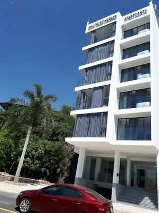 Nha Trang Harbor Apartments & Hotel - Dış Mekan