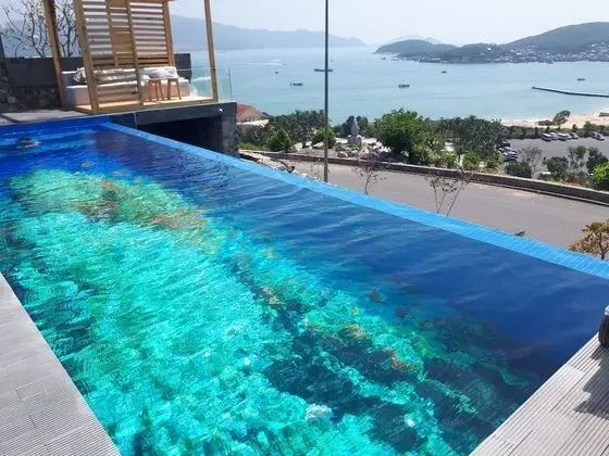 Nha Trang Harbor View Villa - Havuz