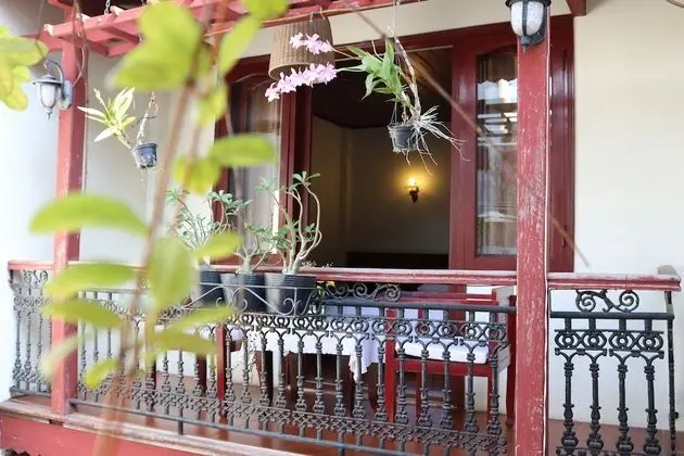 Nhi Trung Hotel - Dış Mekan