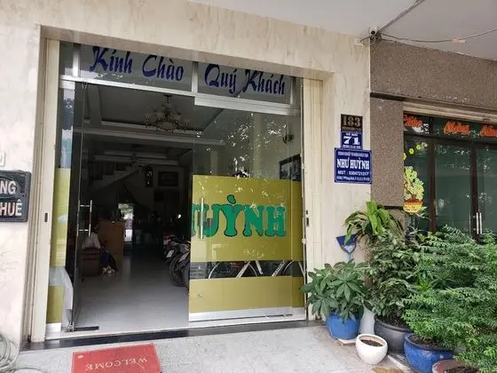 Nhu Huynh Hotel - Dış Mekan