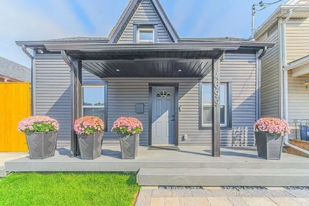 Niagara Boutique House