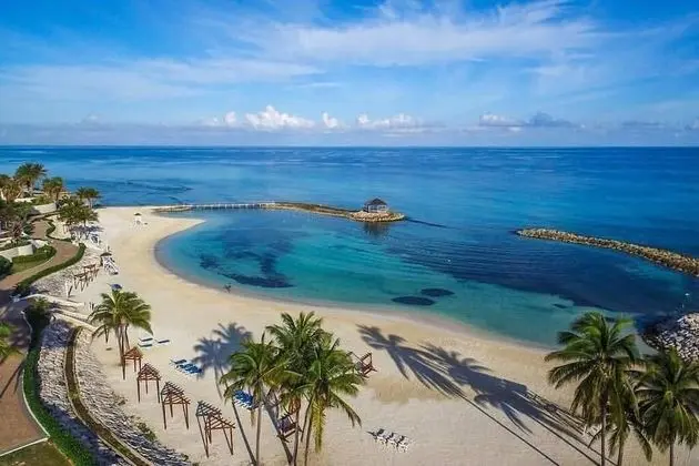 Nianna Coral Bay Luxurious Townhouse- 3 - Plaj