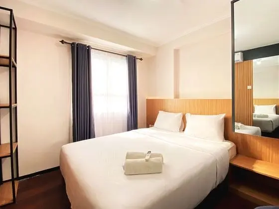 Nice 2Br At Gateway Pasteur Apartment