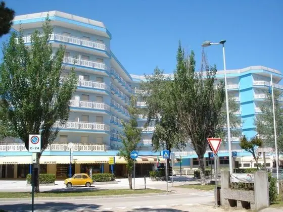 Nice Apartment for 5 People, Good Location by Beahost Rentals - Dış Mekan