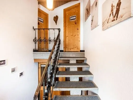 Nice Apartment in Umhausen With a Terrace - İç Mekan