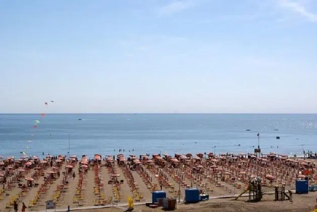 Nice Apartment Very Close To The Beach - Private Beach Place Included by Beahost - Plaj