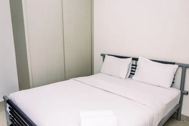 Nice And Comfort 1Br At Paramount Skyline Apartment - Oda