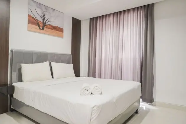 Nice And Comfort Studio At West Vista Apartment