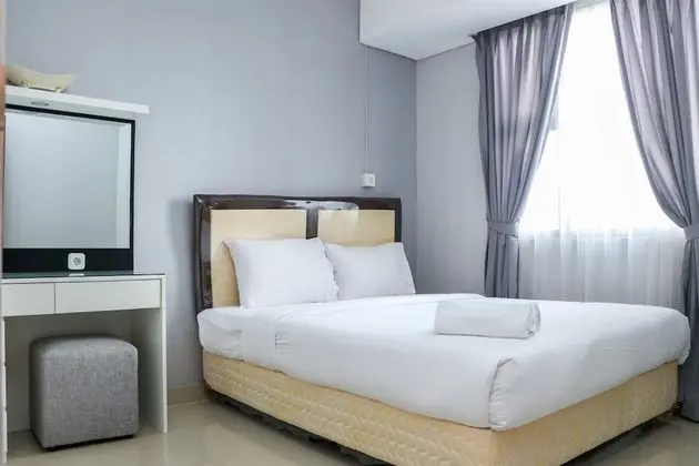 Nice And Comfy 2Br Apartment At Royal Olive Residence