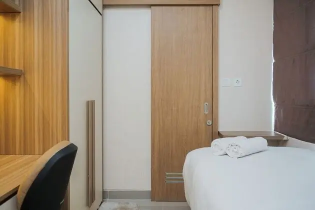 Nice and Comfy Studio Apartment at B Residence - Oda