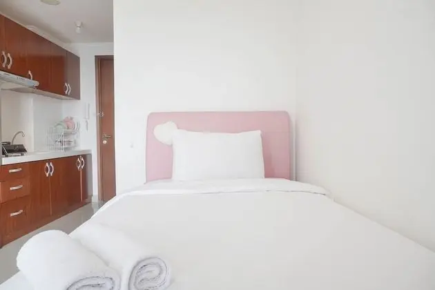 Nice And Comfy Studio At Signature Park Grande Apartment - Oda