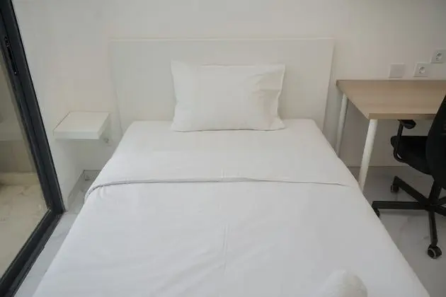Nice and Comfy Studio Sky House BSD Apartment