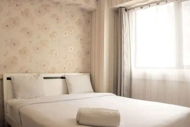 Nice And Cozy Living 2Br At Meikarta Apartment - Öne Çıkan Resim