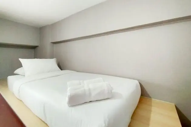 Nice And Cozy Living Studio Room At Dave Apartment - Öne Çıkan Resim