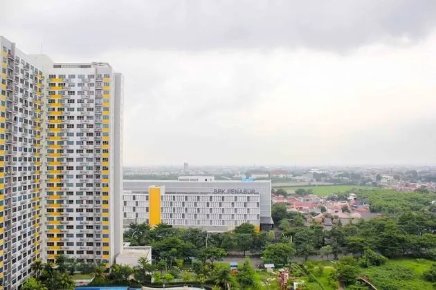 Nice And Cozy Studio Apartment At Springlake Summarecon Bekasi
