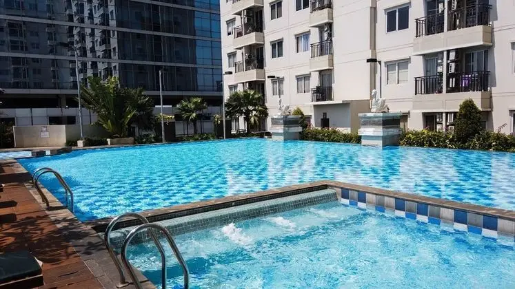 Nice And Cozy Studio At Signature Park Tebet Apartment - Havuz