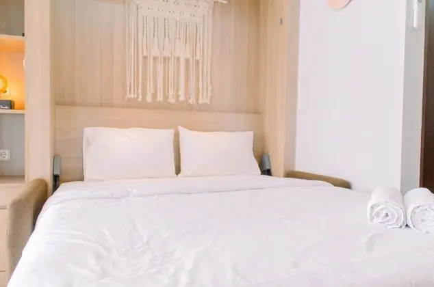 Nice and Fancy Studio at Transpark Bintaro Apartment