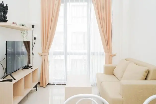 Nice and Fresh 1BR at Asatti Apartment - Dış Mekan