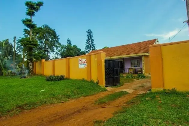 Nice Guest House