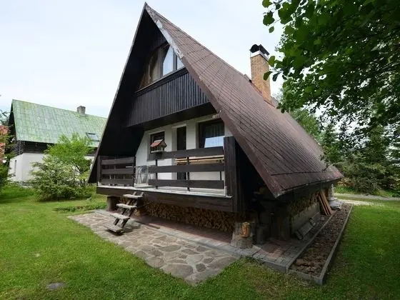 Nice Holiday Home With Fireplace in the Ore Mountains Near the Chairlift - Dış Mekan