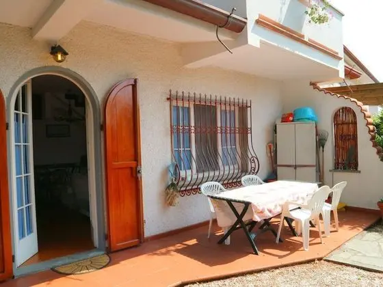 Nice Holiday Home in Marina di Massa near Beach