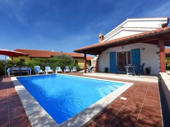 Nice Holiday House With Private Pool & Roof Terrace - Havuz