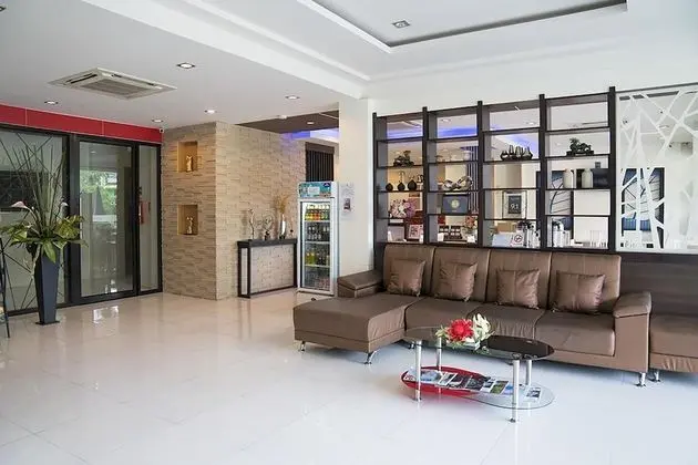 The Nice Hotel - Lobi