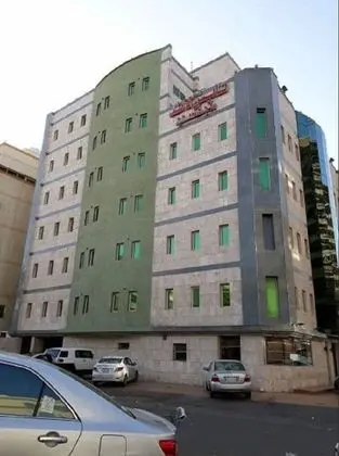 Nice Land Apart-Hotel