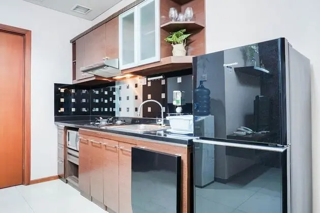 Nice and Private 1BR Apartment at Thamrin Residence - Mutfak