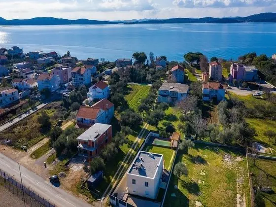 Nice Villa With Private Pool, Fenced Garden, Roofed Terrace, Near the Beach